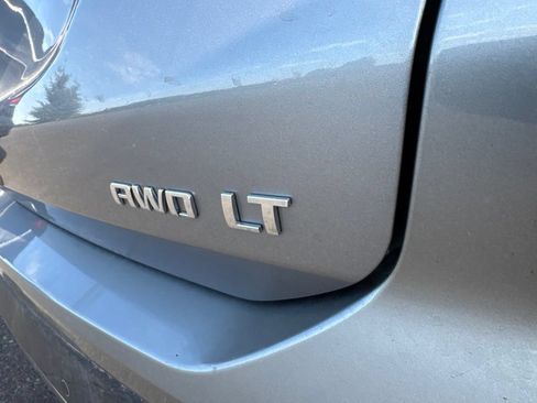 Used 2024 Chevrolet Equinox LT AWD/4WD image 6