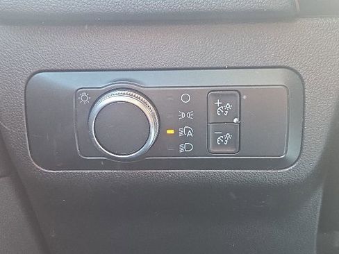 Certified 2020 Ford Escape SE FWD image 26