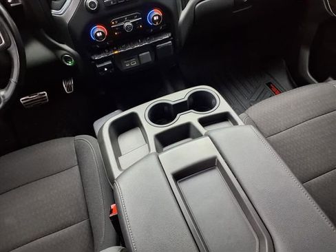 Used 2021 Chevrolet Silverado 1500 LT w/ Z71 Off-Road Package image 9