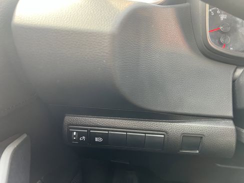 Used 2020 Toyota Corolla SE image 25