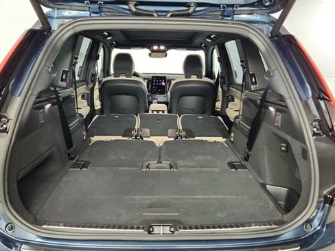 Used 2026 Volvo XC90 B6 Plus w/ Protection Package AWD/4WD image 44