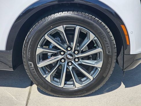 New 2026 Cadillac Lyriq Sport AWD/4WD image 9