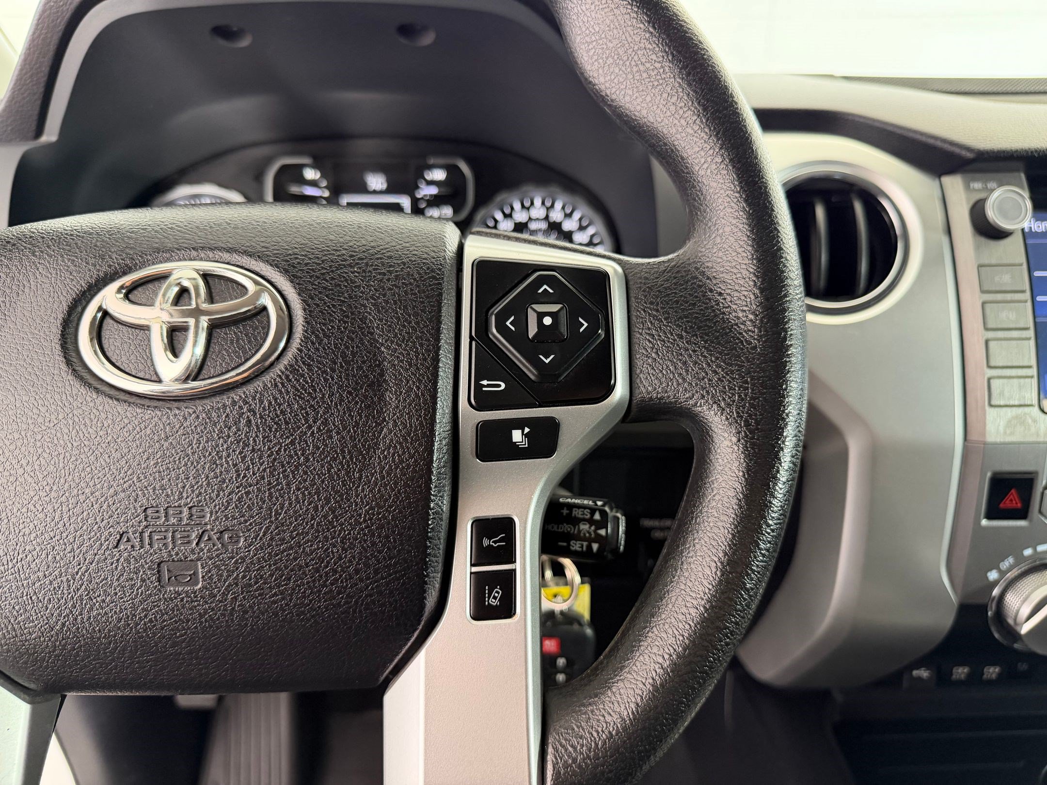 Used 2021 Toyota Tundra SR5 RWD image 15