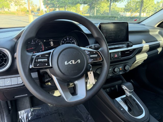 Certified 2024 Kia Forte LXS w/ LXS Technology Package FWD image 18