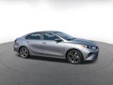 Used 2024 Kia Forte LXS image 2