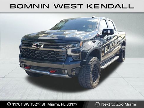 Used 2023 Chevrolet Silverado 1500 ZR2 w/ Technology Package image 3