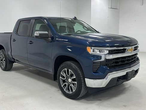 Used 2022 Chevrolet Silverado 1500 LT image 8