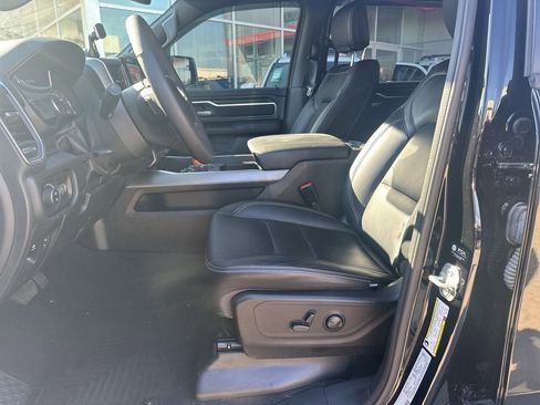 Used 2025 RAM 1500 Lone Star image 9