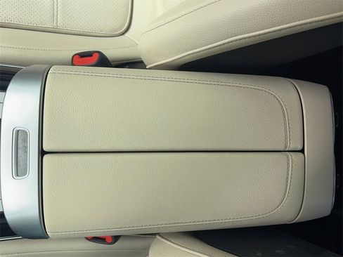 Used 2024 Mercedes-Benz C 300 Sedan image 30