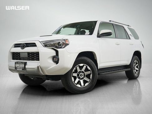 Used 2024 Toyota 4Runner TRD Off-Road AWD/4WD image 1