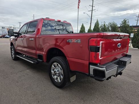 Used 2024 Ford F350 Lariat image 11