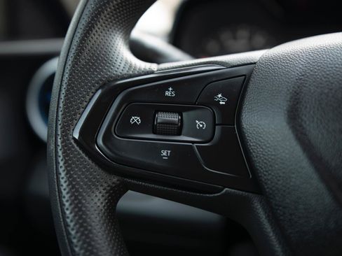 Used 2024 Chevrolet Trax LS w/ LS Convenience Package image 6