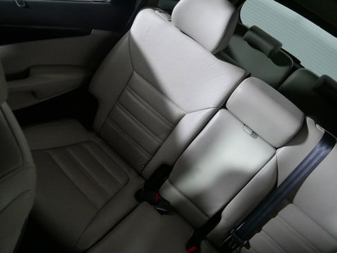 Used 2019 Kia Sorento EX w/ EX Touring Package image 12