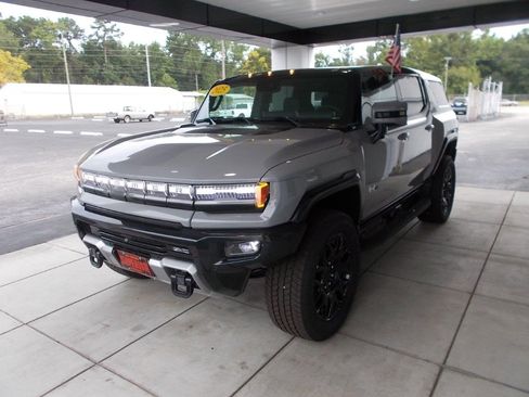 New 2025 GMC Hummer EV 2X image 6