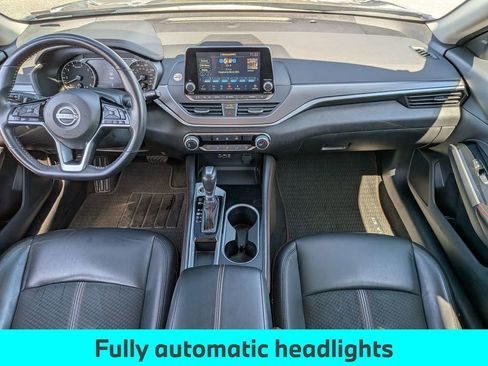 Used 2024 Nissan Altima 2.5 SR FWD image 10
