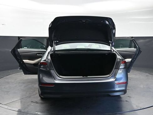 Used 2024 Honda Accord EX image 36