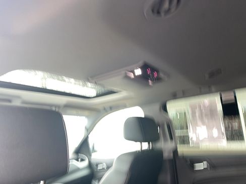 Used 2017 Chevrolet Tahoe Premier image 22