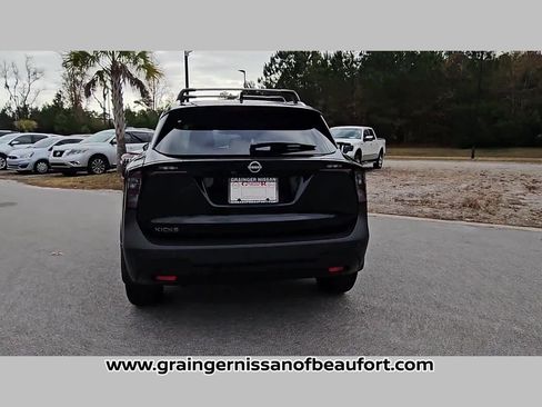 New 2026 Nissan Kicks SV w/ Cold Weather Package image 31