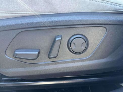 Used 2023 Hyundai Tucson Limited image 17