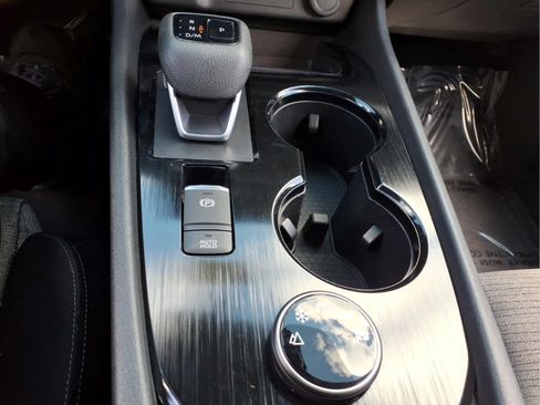 Certified 2023 Nissan Rogue SV AWD/4WD image 30