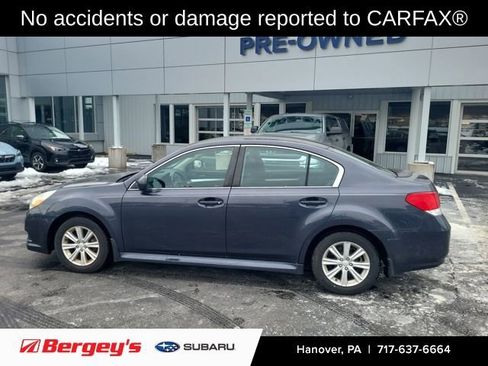 Used 2012 Subaru Legacy 2.5i Premium image 2