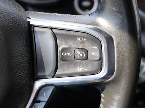 Used 2024 RAM 1500 Laramie AWD/4WD image 31