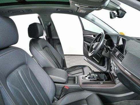 Used 2022 Audi Q5 2.0T Premium Plus w/ Premium Plus Package AWD/4WD image 25