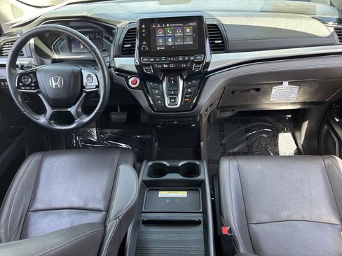 Used 2018 Honda Odyssey Elite image 13