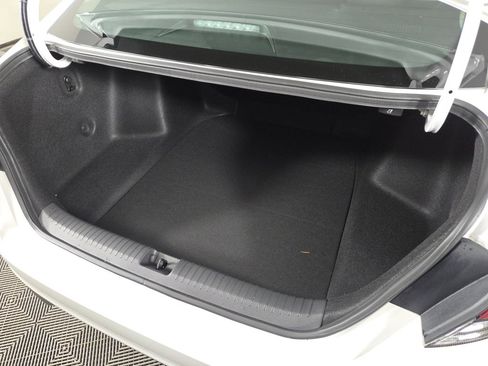 New 2025 Honda Accord SE image 9