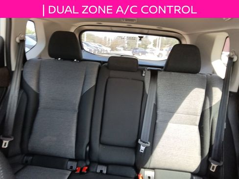Used 2022 Nissan Rogue SV FWD image 17