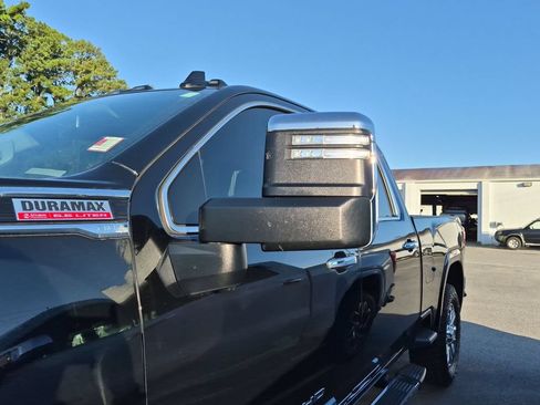 Used 2023 GMC Sierra 2500 Denali AWD/4WD image 4