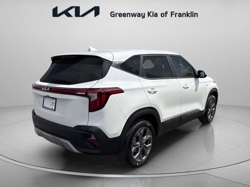 New 2026 Kia Seltos LX image 7