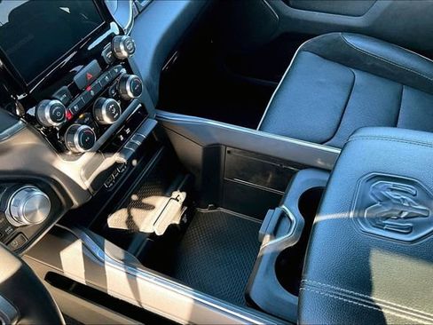 Used 2024 RAM 1500 Laramie image 14