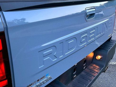 Certified 2024 Honda Ridgeline Sport image 23