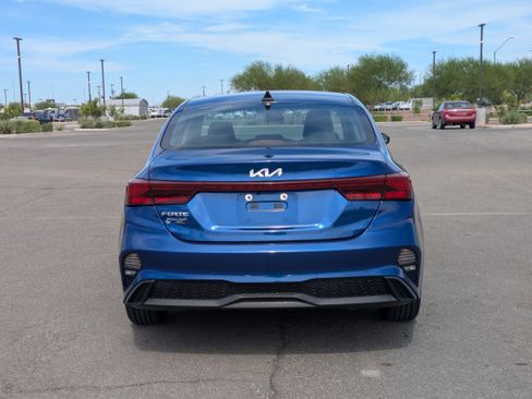 Used 2024 Kia Forte LXS FWD image 4