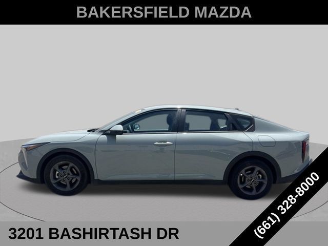 Used 2025 Kia K4 FWD image 27