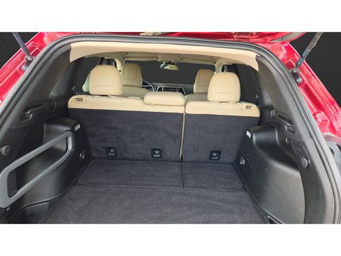 Used 2016 Jeep Cherokee Limited w/ Trailer Tow Group AWD/4WD image 19