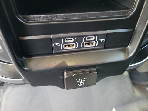 Used 2021 RAM 1500 Laramie RWD image 10