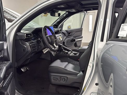 New 2026 Toyota 4Runner TRD Sport image 12