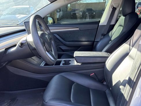 Used 2022 Tesla Model 3 Performance image 10