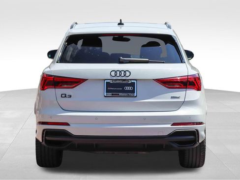 Certified 2025 Audi Q3 2.0T Premium Plus w/ Premium Plus Package AWD/4WD image 7