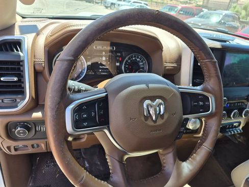 Used 2020 RAM 1500 Laramie AWD/4WD image 20