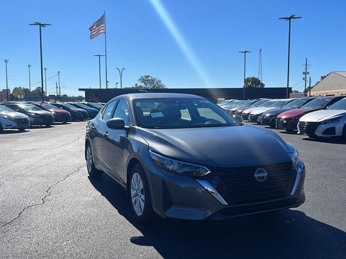 New 2025 Nissan Sentra S image 1