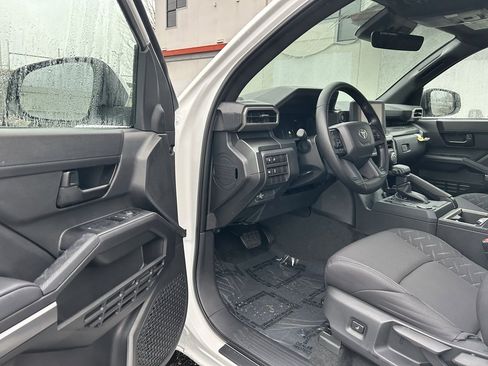 New 2026 Toyota Tacoma SR5 image 9