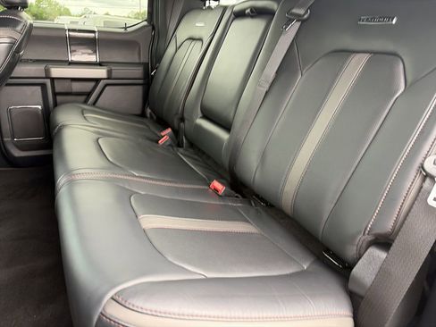 Used 2022 Ford F250 Platinum w/ Tremor Off-Road Package AWD/4WD image 32
