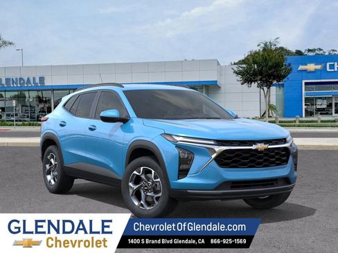 New 2026 Chevrolet Trax LT FWD image 7