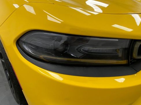 Used 2017 Dodge Charger R/T Scat Pack w/ Dynamics Package RWD image 10