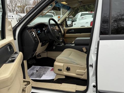 Used 2015 Ford Expedition EL XL w/ Equipment Group 101A image 6