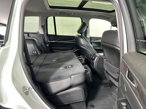 Used 2023 Jeep Grand Cherokee 4WD 4xe image 27