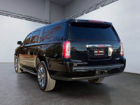 Used 2018 GMC Yukon XL Denali w/ Open Road Package image 10